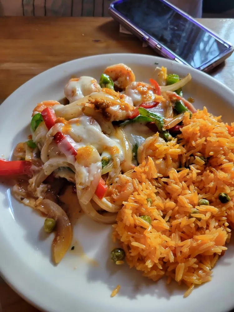 Shrimp Fajitas w Chicken